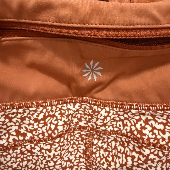 Athleta Orange Run With It 3.5" Short - Picture 4 of 11